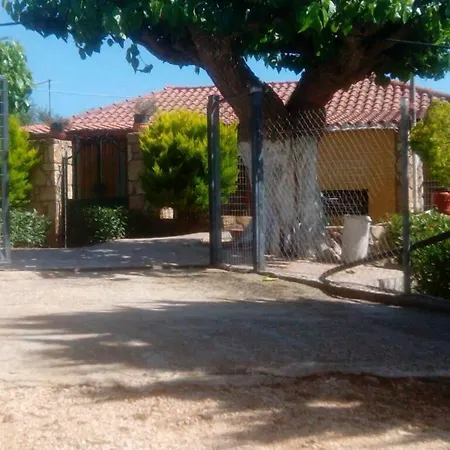 Lagouvardos Heaven Holiday home Khokhlasti